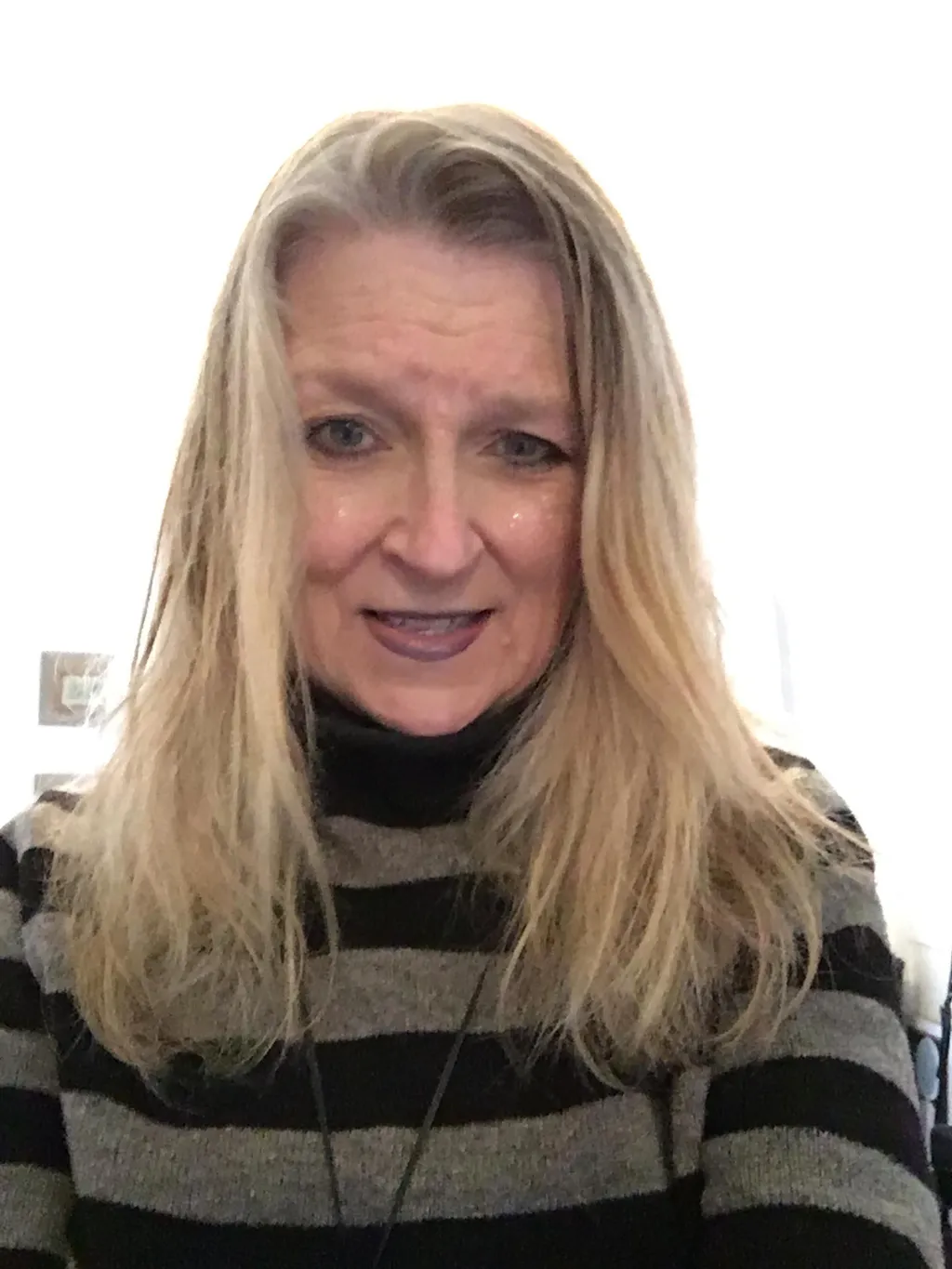 02 E5 F441 1200 493 B 8 ABC 3323100 FE4 D6 2022 02 27 180141 mjkz copy